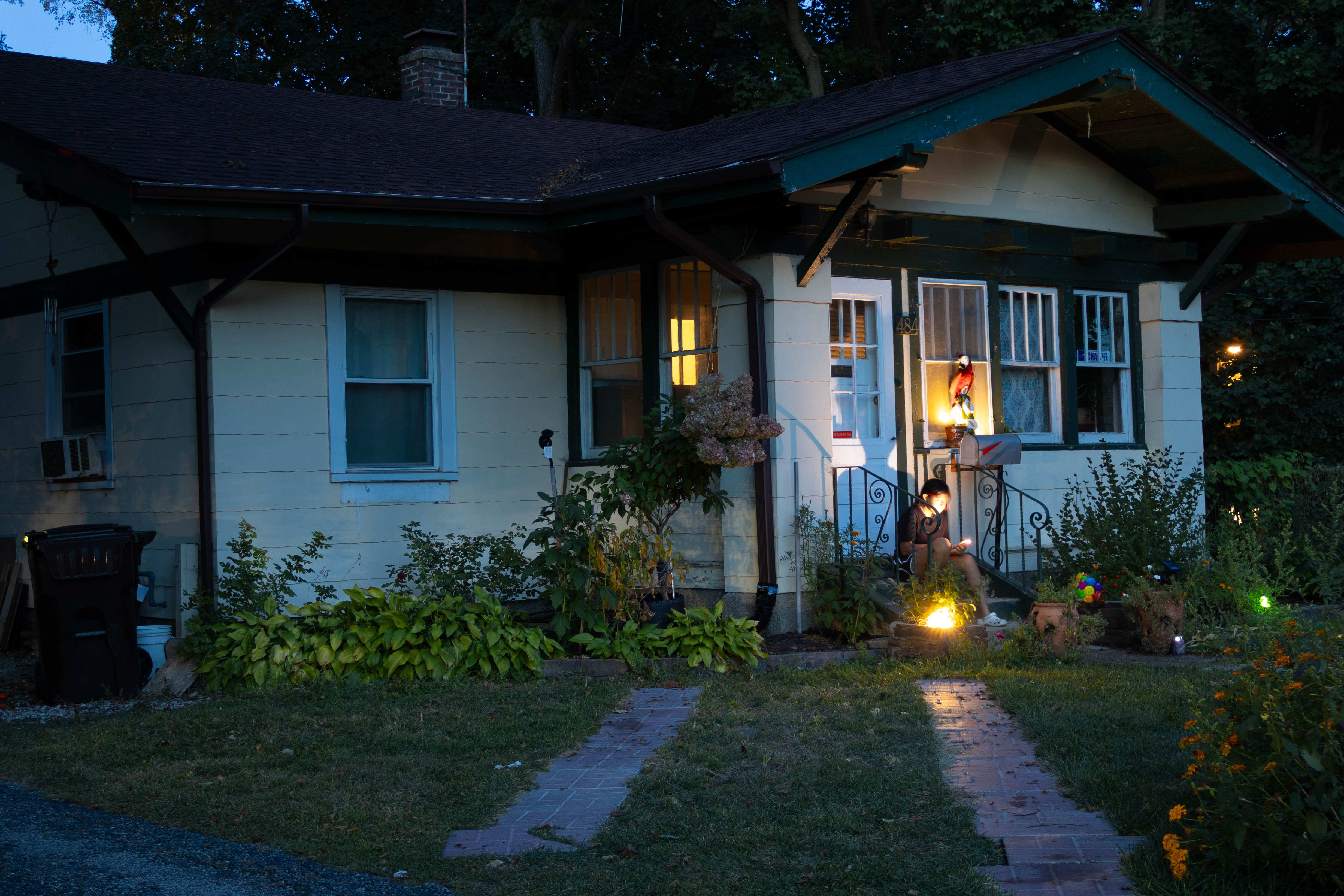 Underexposed original image